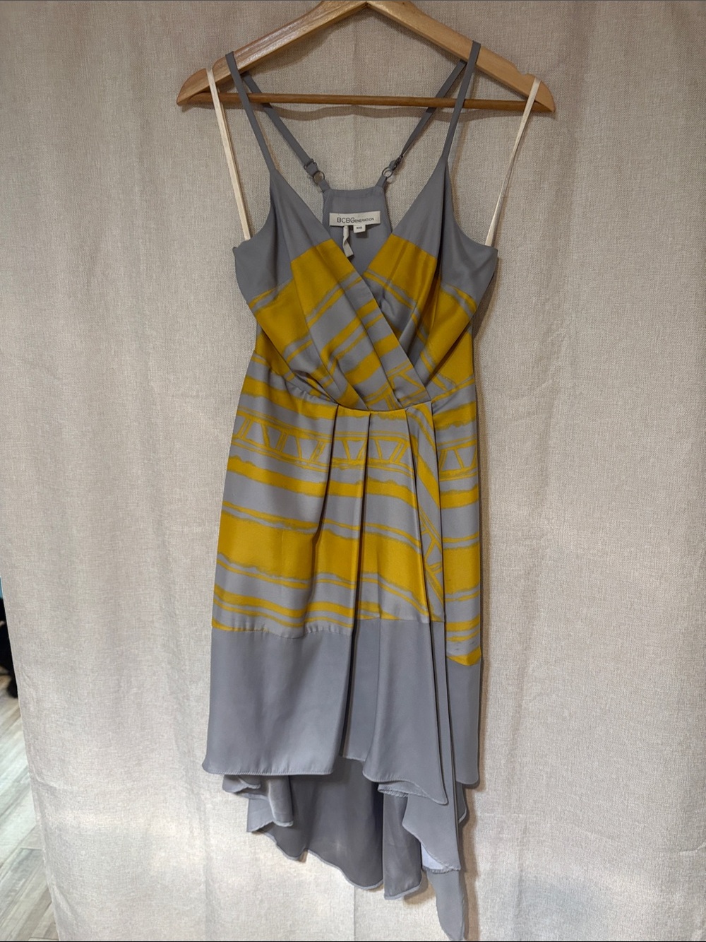 BCBGMaxAzria Gray and Mustard Yellow Striped High-Low Slip Dress Size XXS